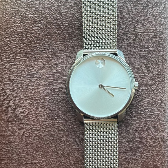 Men's Swiss Bold Thin Stainless Steel Mesh Bracelet Watch 42mm